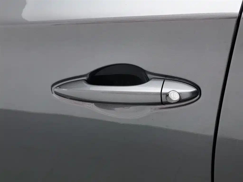 GAC TRUMPCHI GS4