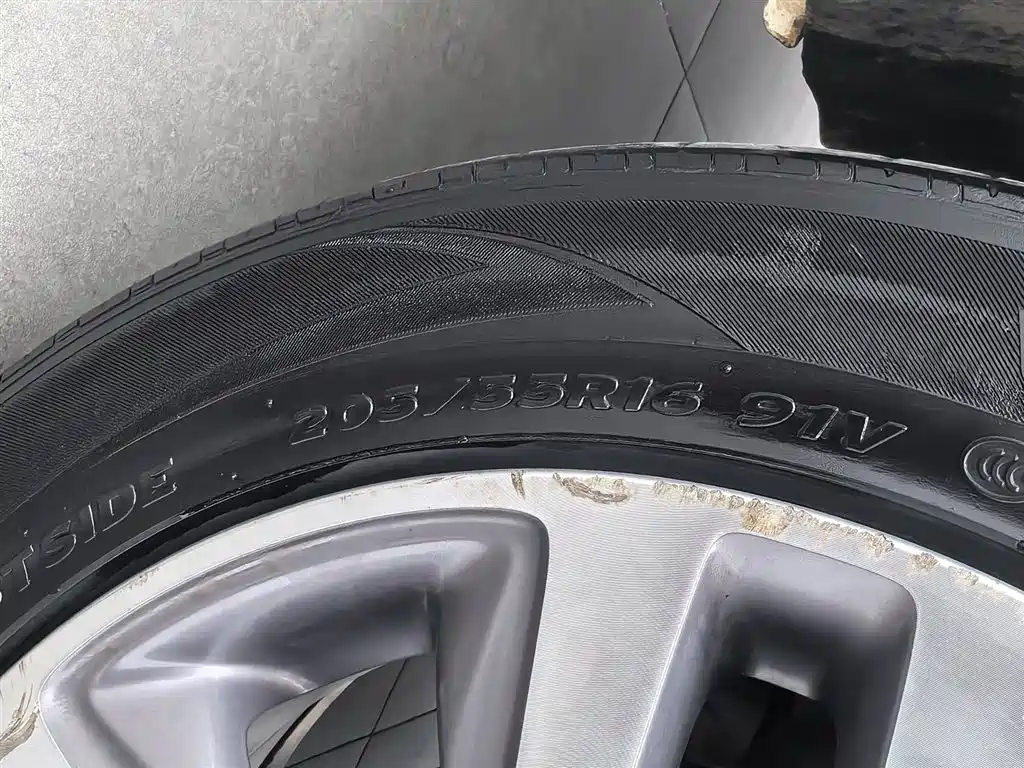 Buick Excelle 2019 18T Auto Connected Elite China VI фото 24