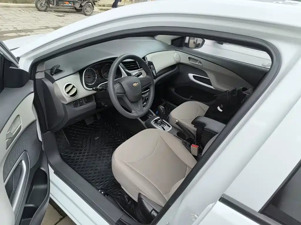 Chevrolet Sail 2017 2015 Sail 3 1.3L AMT Ideal Edition