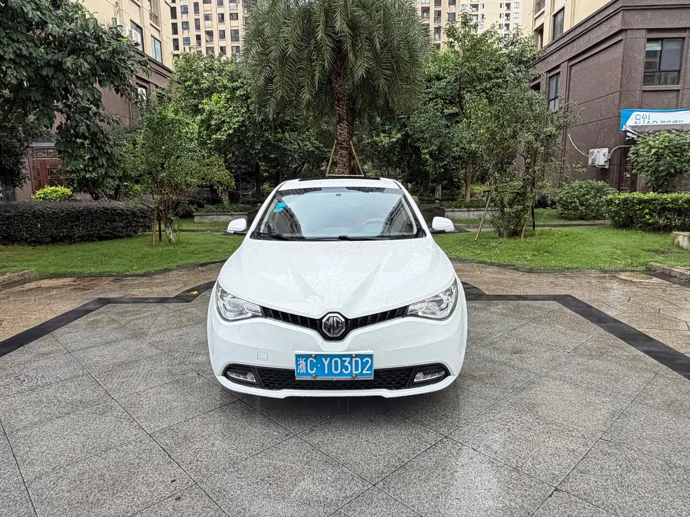 MG GT 2016 2016 Model 1.5T Automatic Premium Luxury Edition