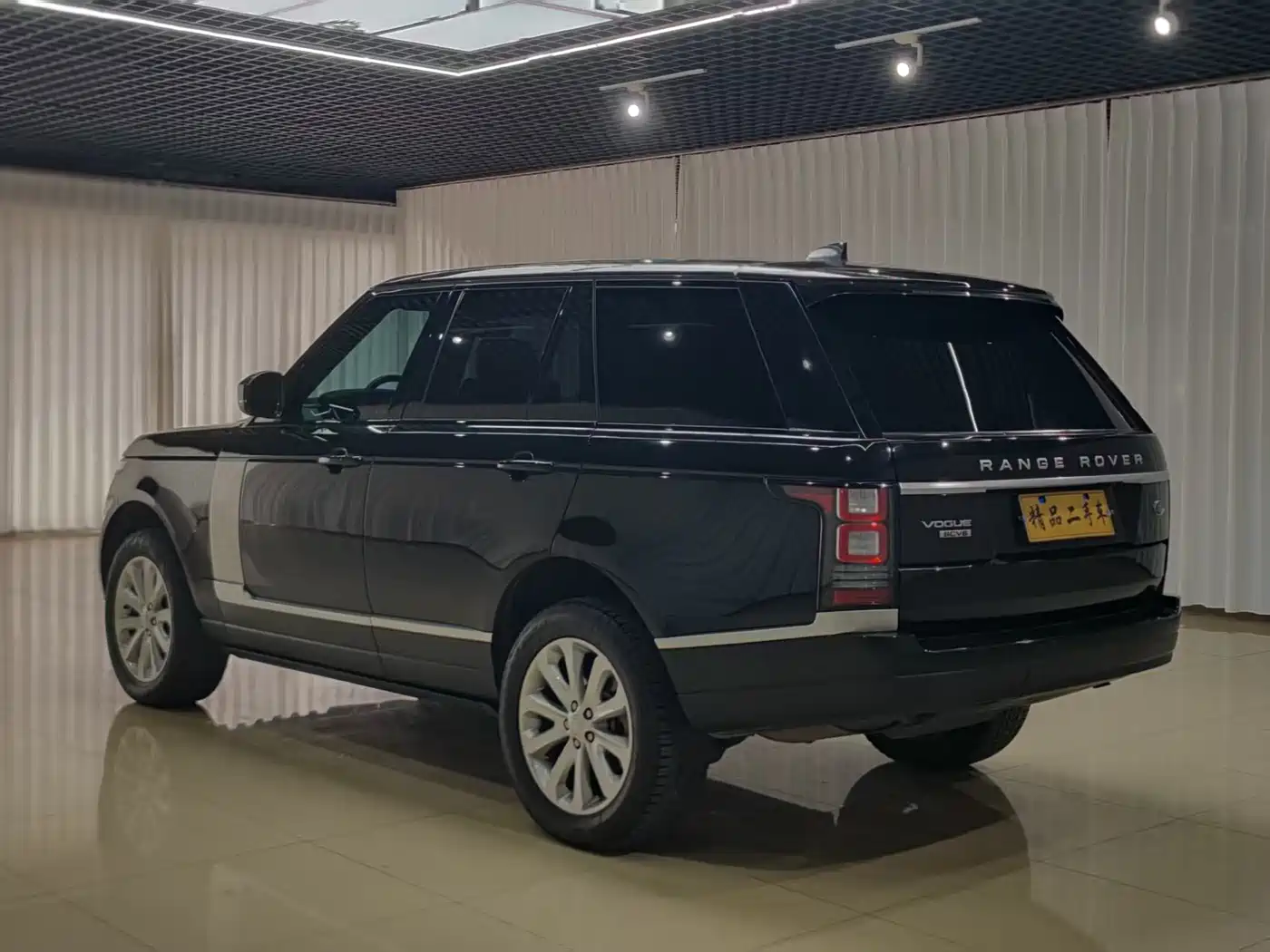 Land Rover Range Rover 2017 3.0 SC V6 Vogue фото 6