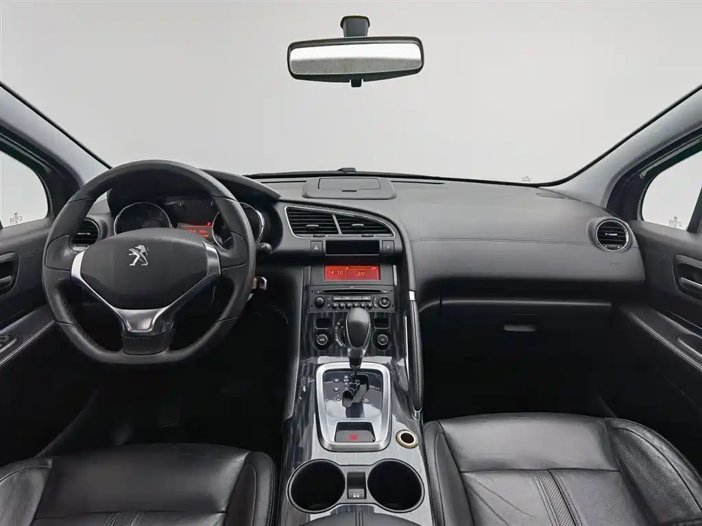 Peugeot 3008 2013 2.0L Automatic Trend Edition фото 5