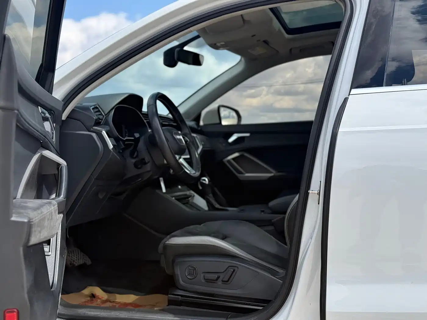 Audi Q3 2022 35 TFSI Progressive Dynamic фото 12