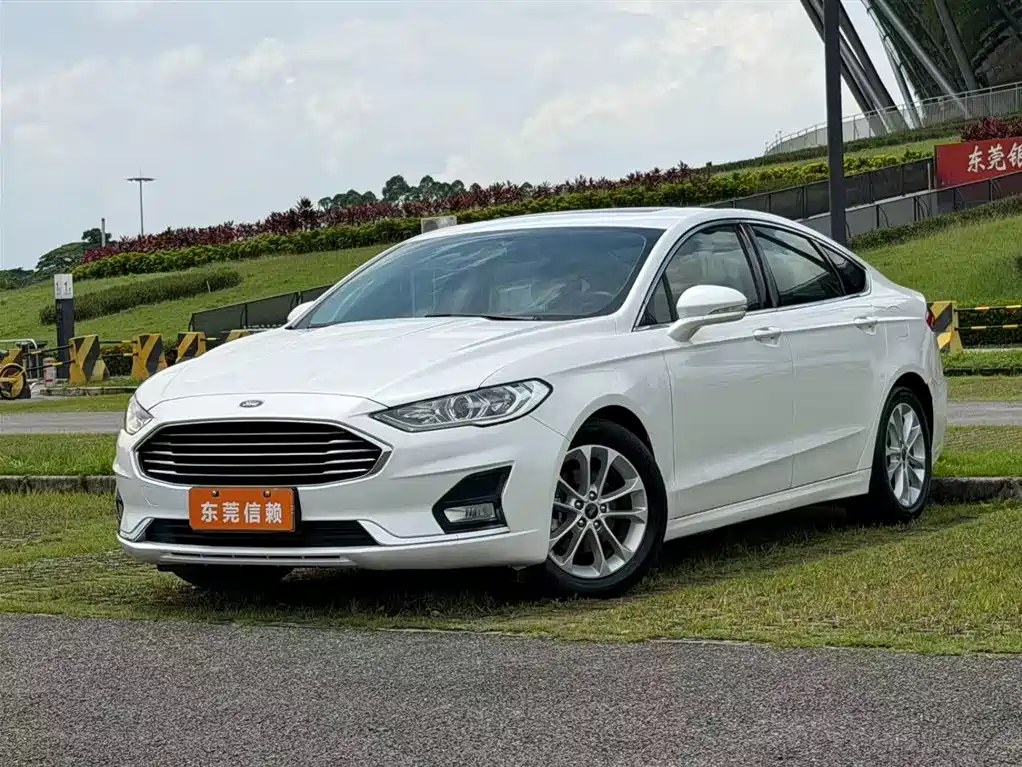 Ford Mondeo 2018 EcoBoost 180 Smart Control Fashion China VI