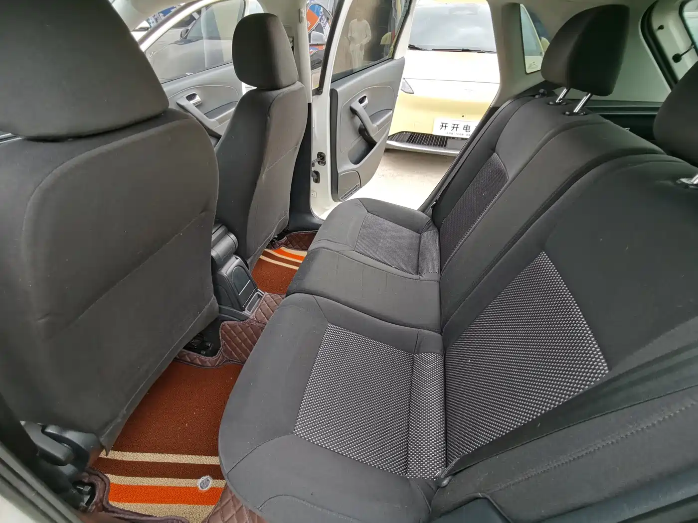 Volkswagen Polo 2014 2013 1.4L Automatic Comfort Edition