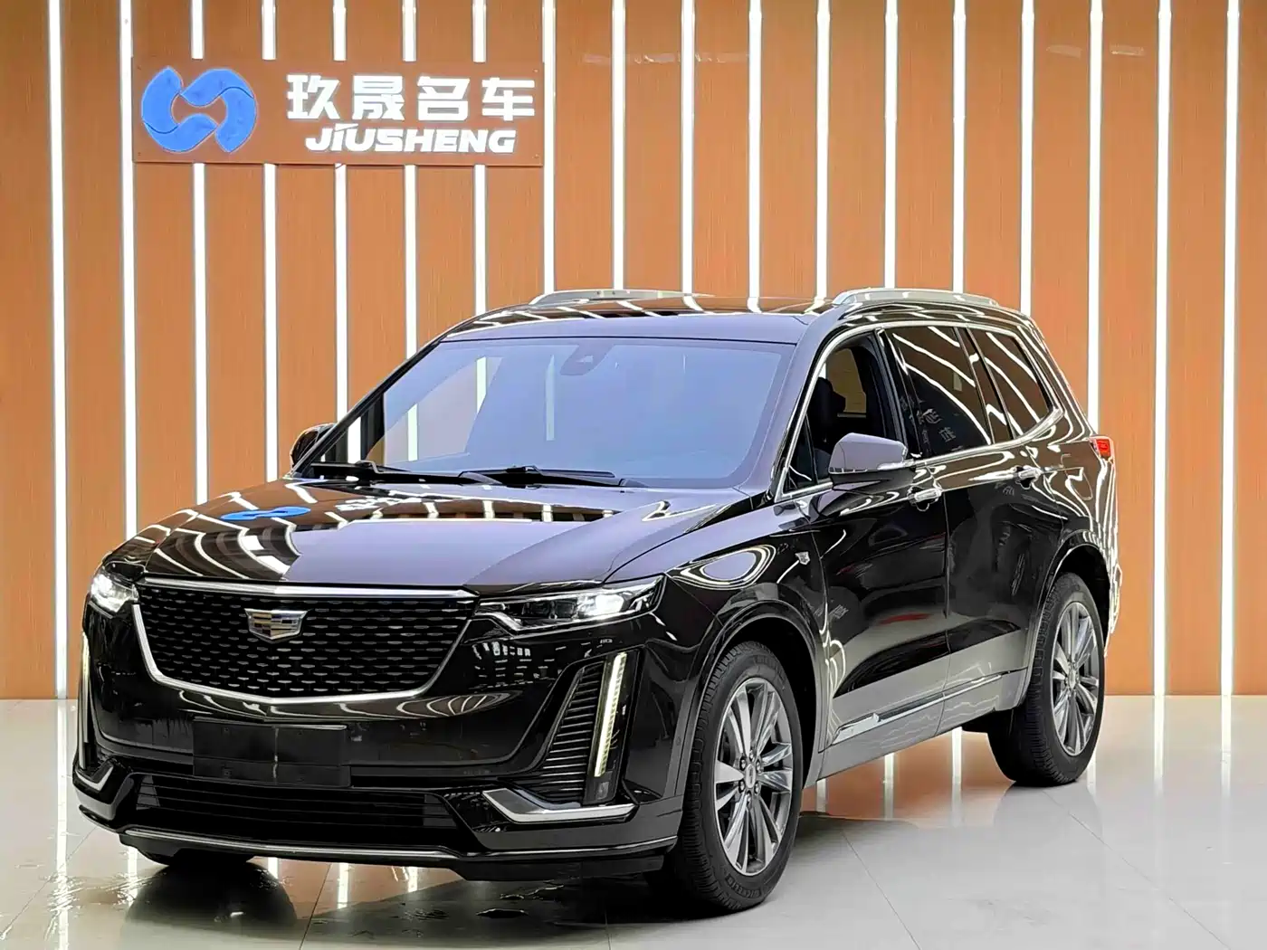 Cadillac XT6, 2021 год
