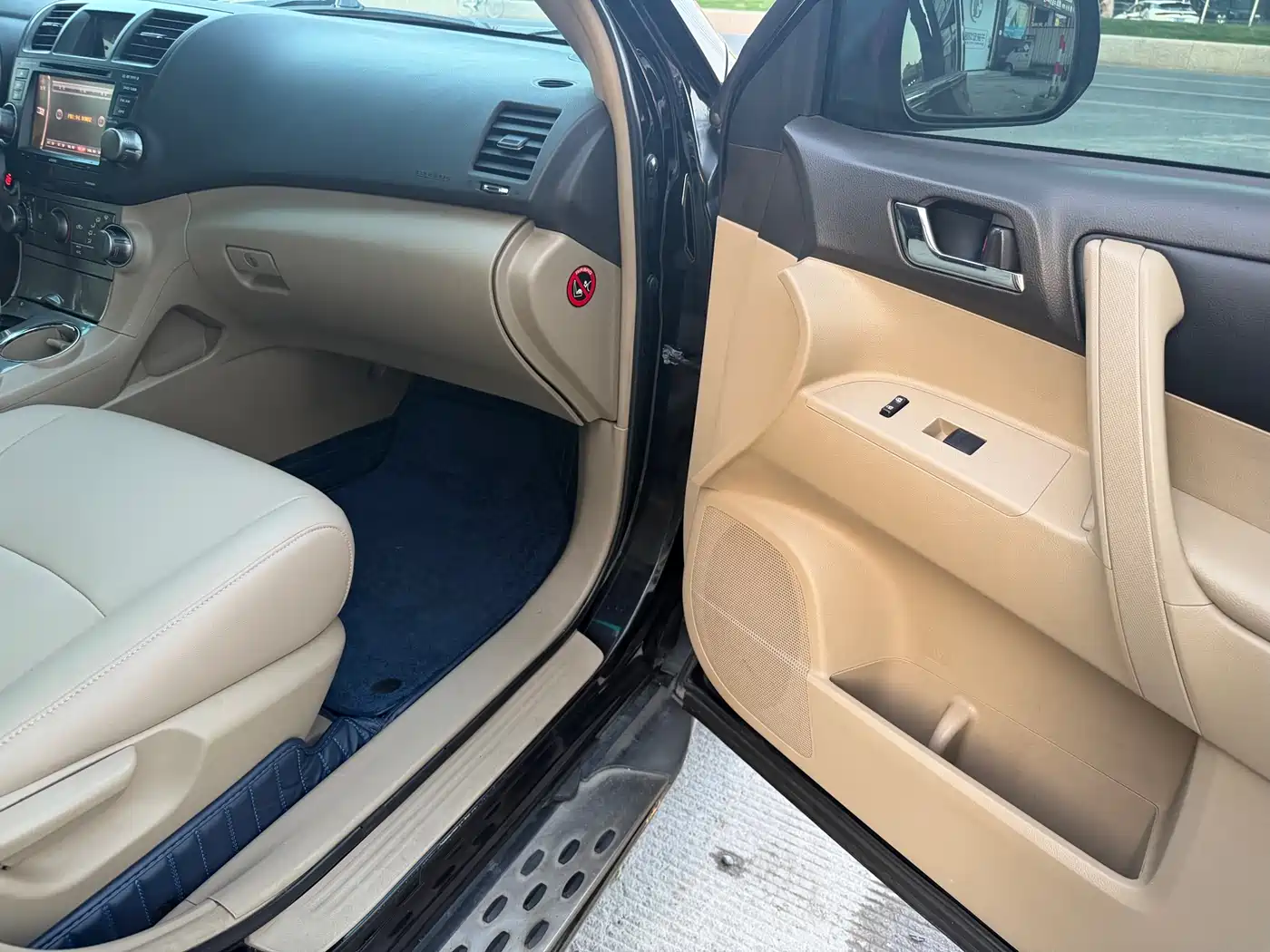 Toyota Highlander 2012 2.7L 2WD 5-seater Elite Edition фото 13