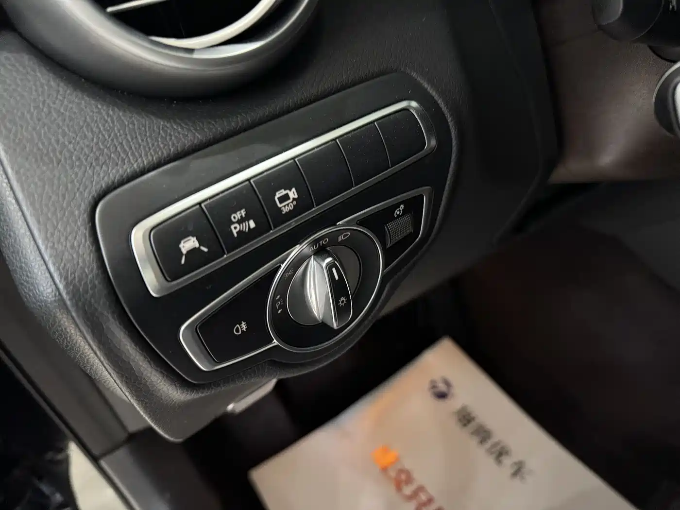 Mercedes-Benz GLC 2019 Facelift GLC 260 L 4MATIC Luxury фото 19