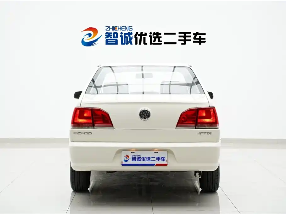 Volkswagen Jetta 2010 1.6L Partner фото 34