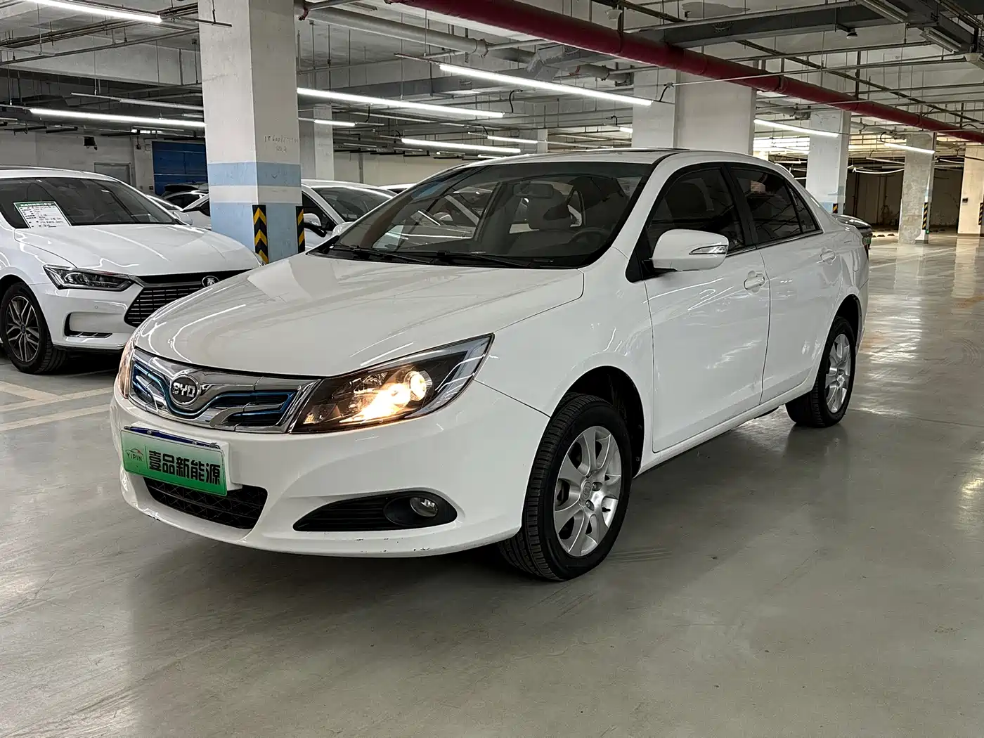 BYD E5