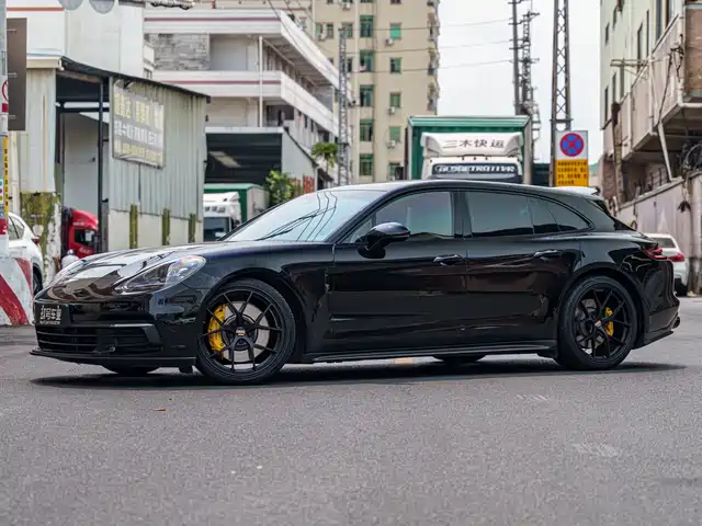 Porsche Panamera 2017 Panamera 4 Sport Turismo 3.0T