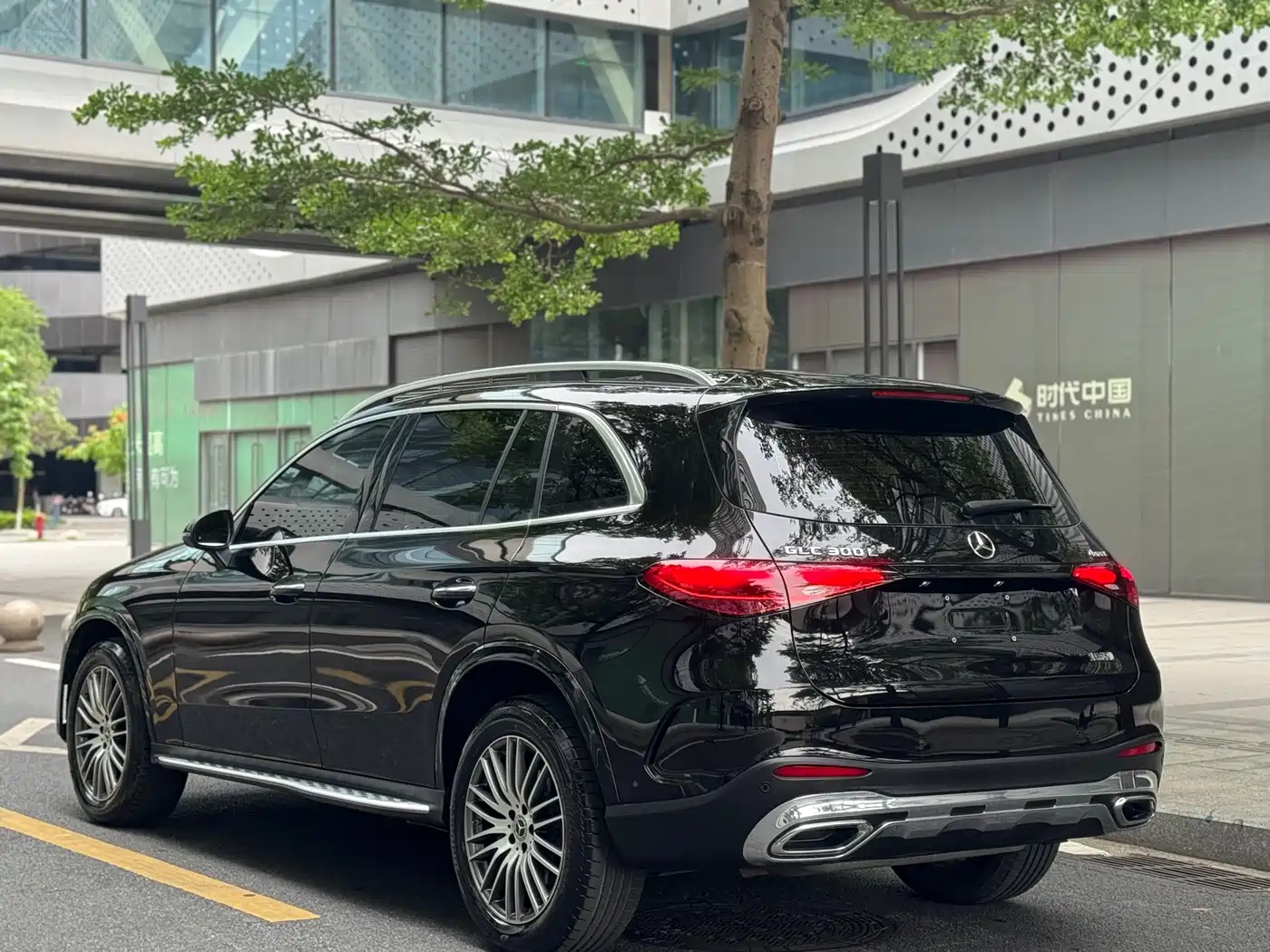 Mercedes-Benz GLC 2025 Facelift GLC 300 L 4MATIC Dynamic 7-seater фото 7