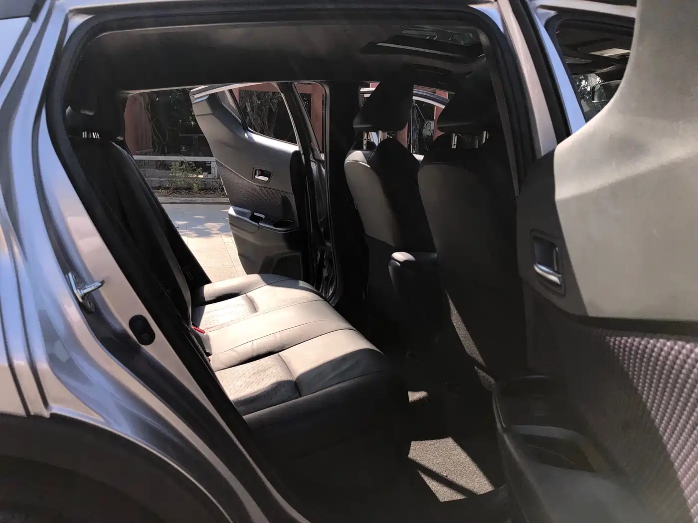 Toyota IZOA 2021 2.0L Yidong Edition фото 15