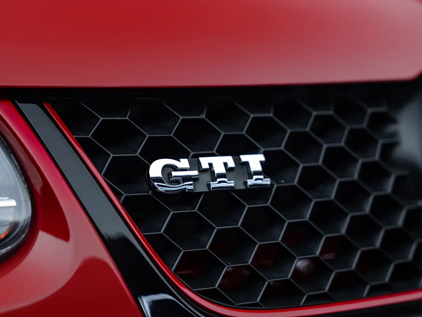 Volkswagen Golf (Import) 2006 GTI 2.0T 3-Door фото 27