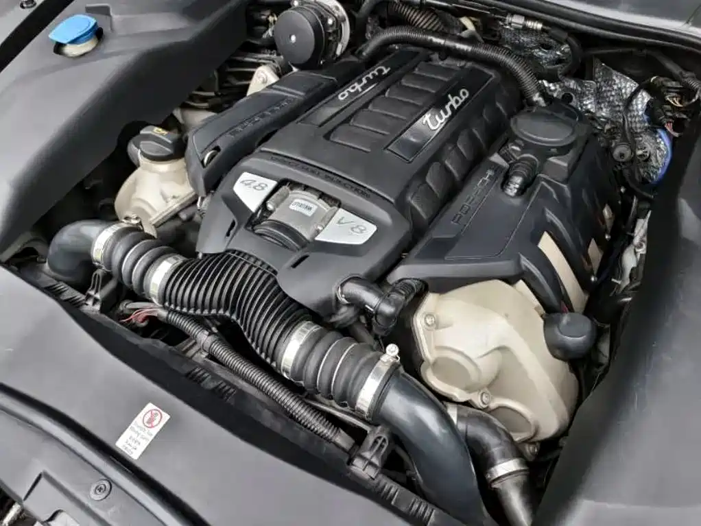 Фото 21 - Porsche Cayenne