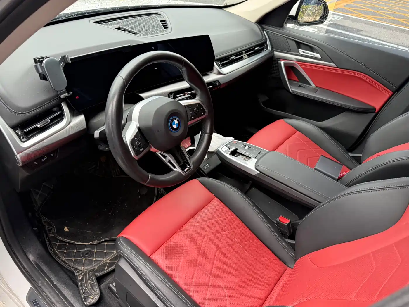 BMW iX1 2024 2023 eDrive25L X Design Package