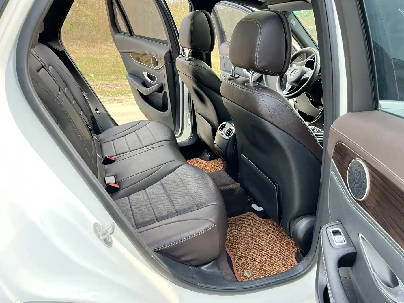 Mercedes-Benz GLC 2018 GLC 260 4MATIC Dynamic фото 16