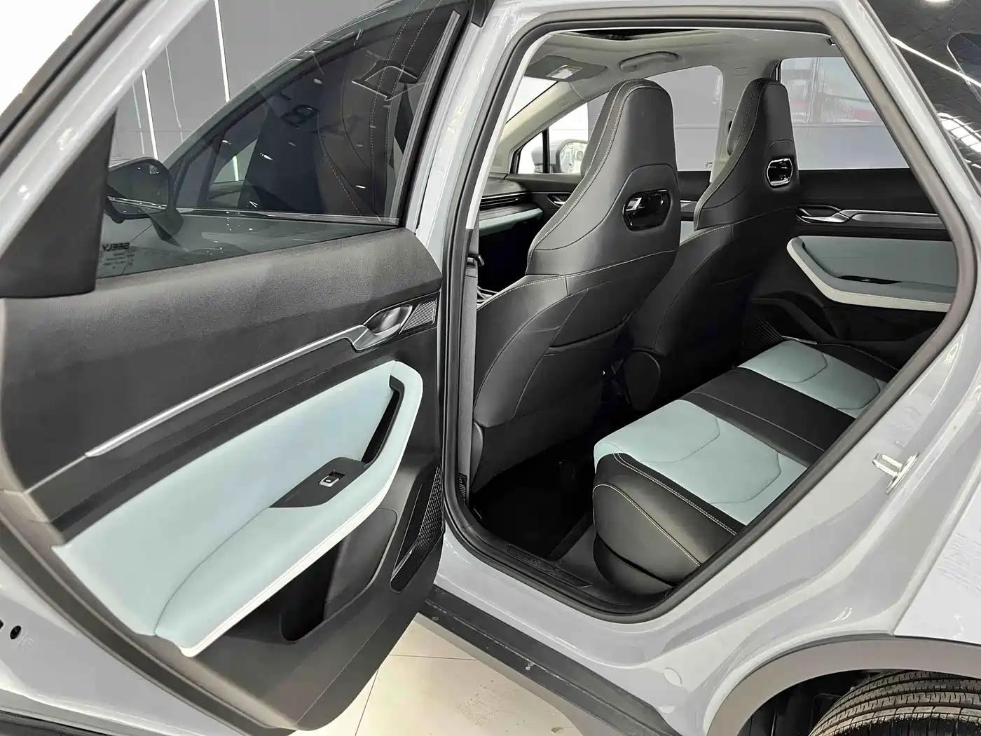GEELY EMGRAND S