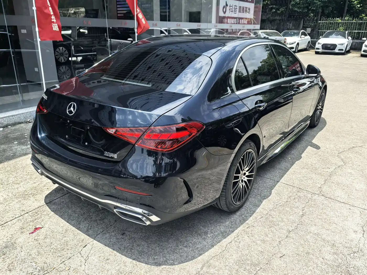 Mercedes-Benz C-Class 2023 Facelift II C 260 L Sport Edition фото 18