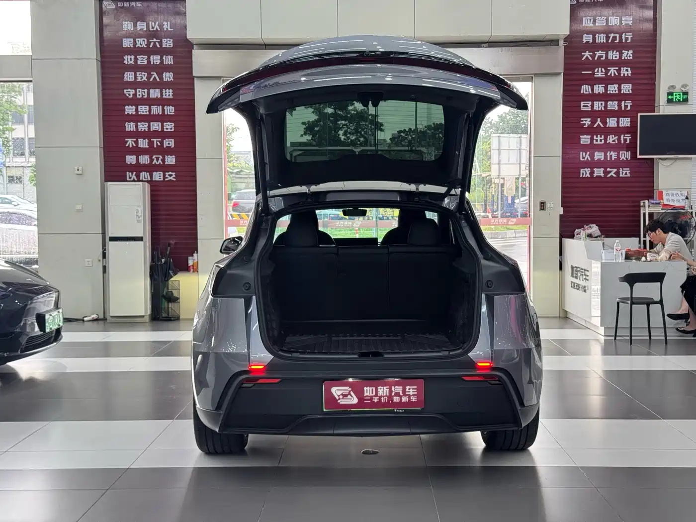 Tesla Model Y 2026 2026 Rear-Wheel Drive