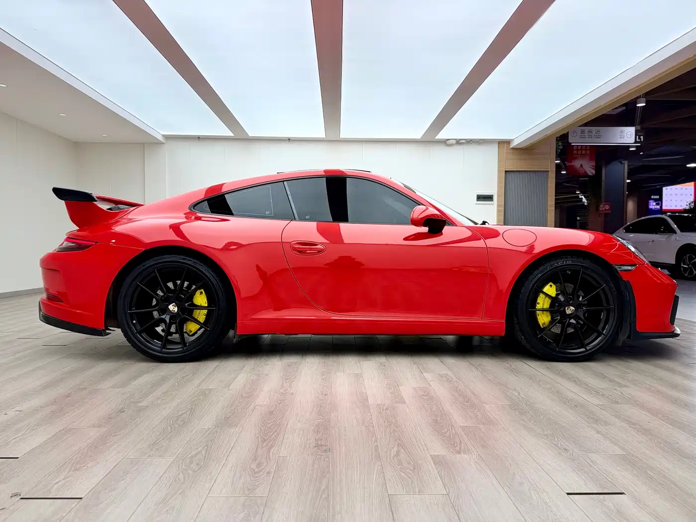Porsche 911 2012 Carrera 3.4L фото 4
