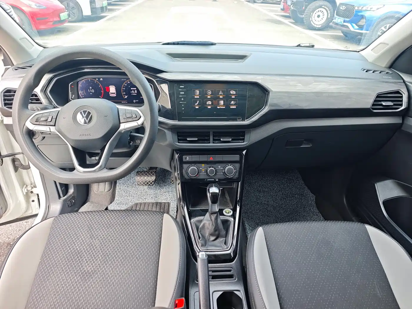 Volkswagen Tacqua 2020 2020 1.5L Automatic Joy Edition