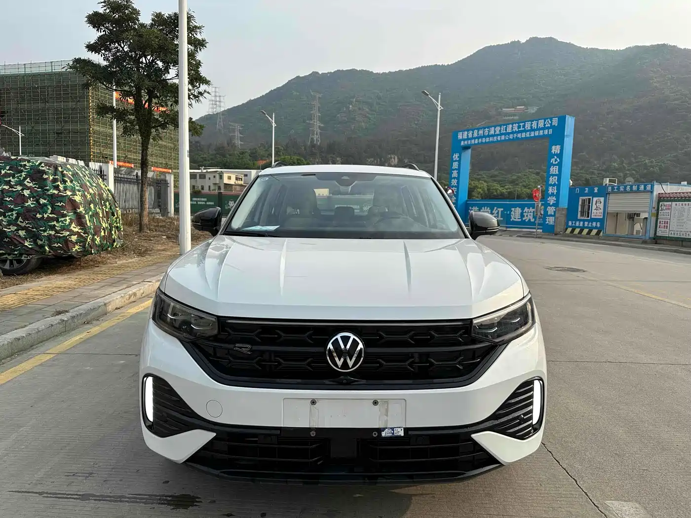 Volkswagen Tayron 2022 380TSI 4WD R-Line Smart Connect Edition фото 2