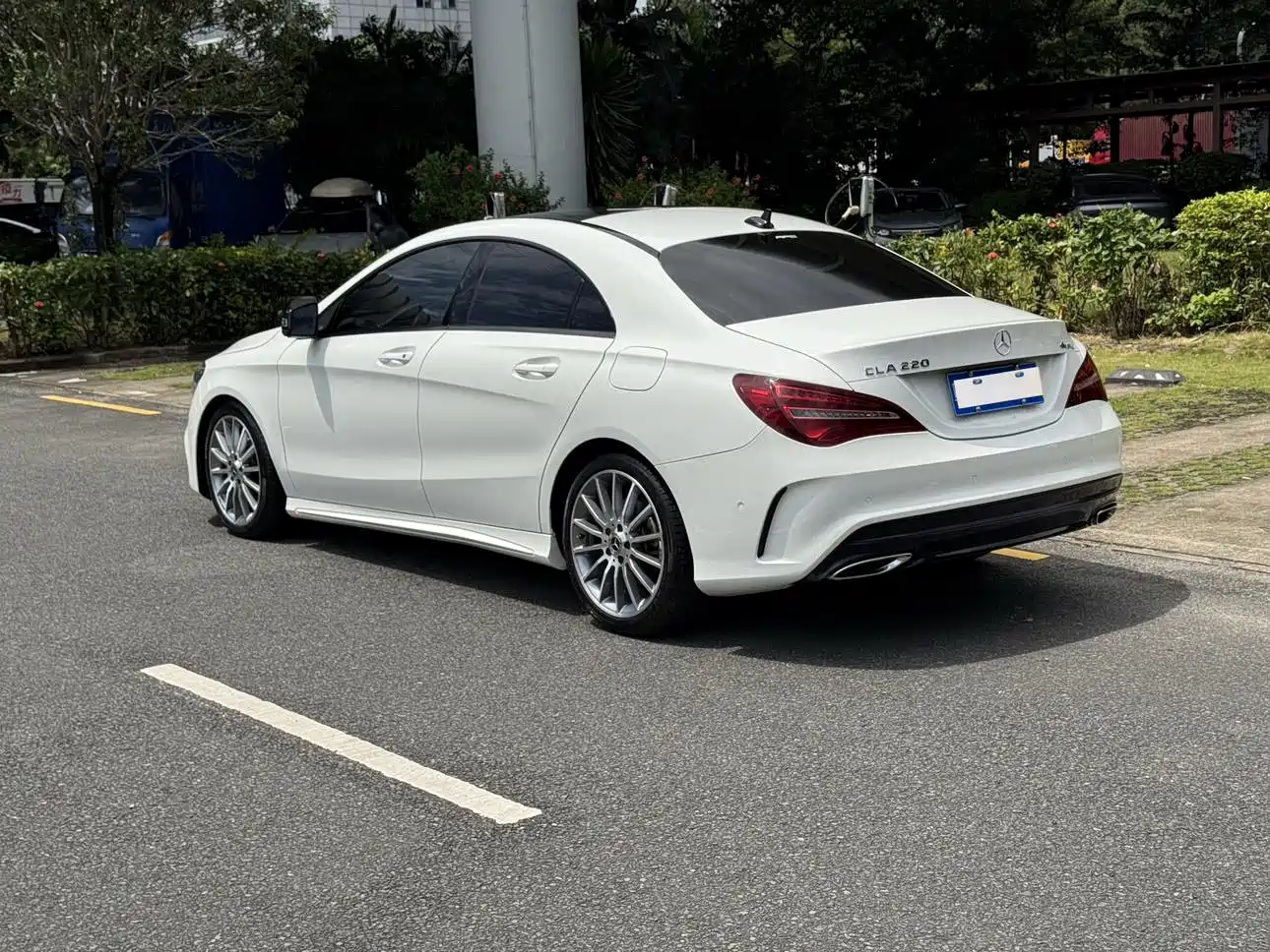 Mercedes-Benz CLA (Import) 2018 2018 CLA 220 4MATIC