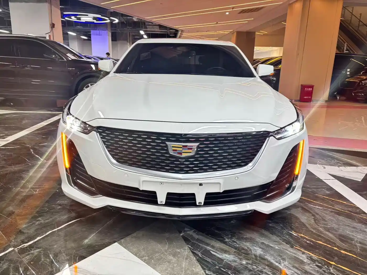 CADILLAC CT5