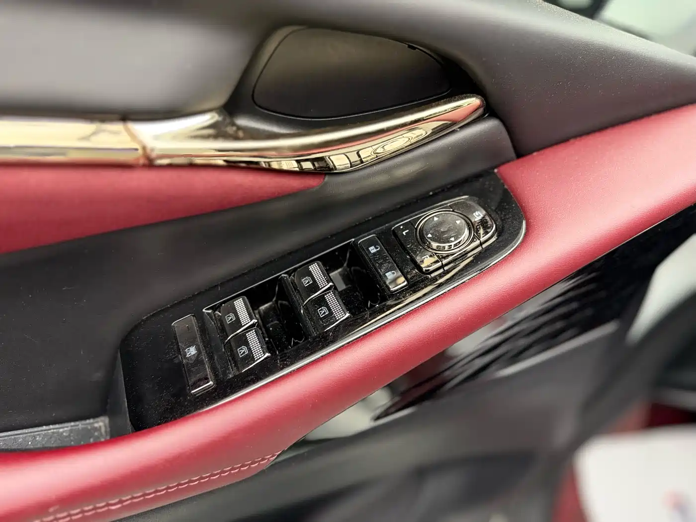 GAC Trumpchi Trumpchi M8 2023 Model Master Series 400T Ultimate Edition фото 24