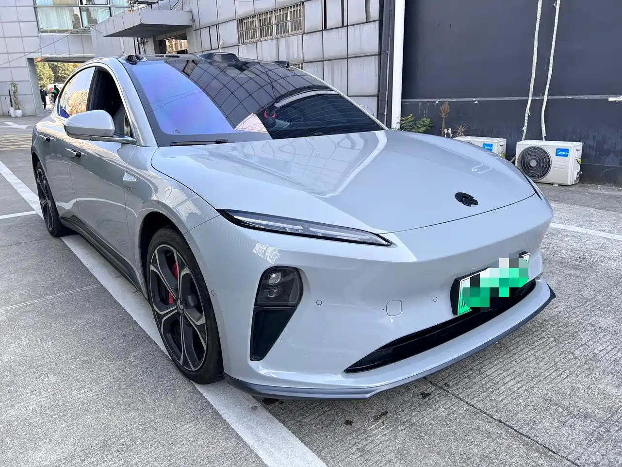 NIO NIO ET5