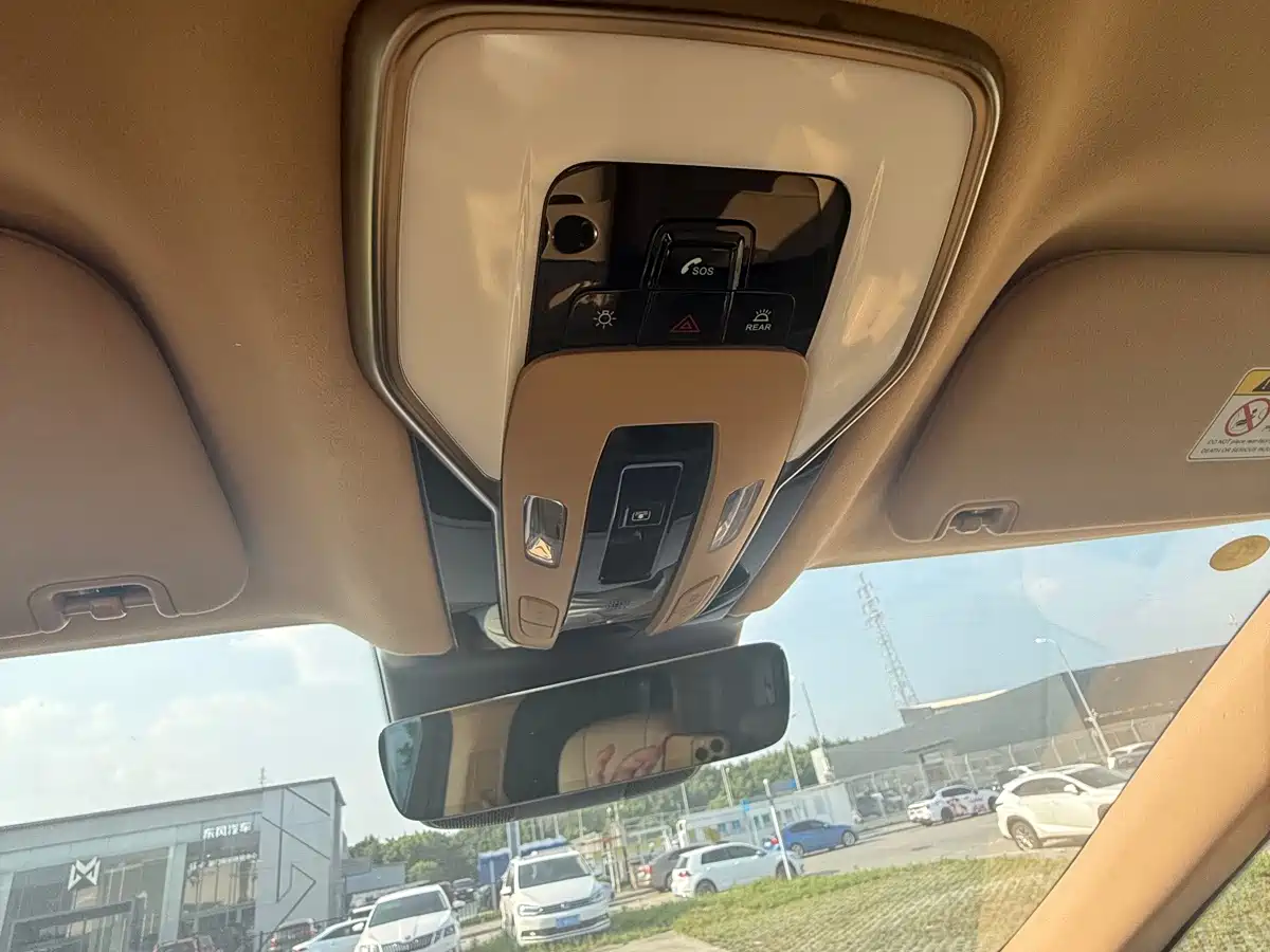 Hongqi HQ9 PHEV 2026