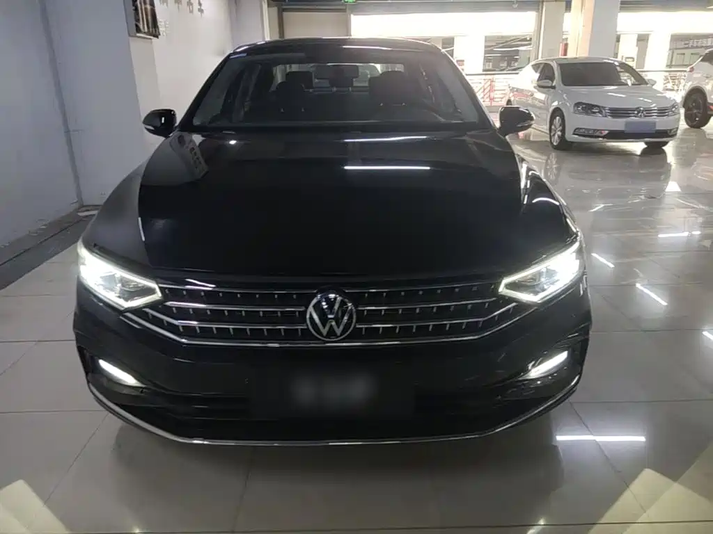 Volkswagen Magotan 2025 2025 Popular Edition 280TSI DSG Comfort