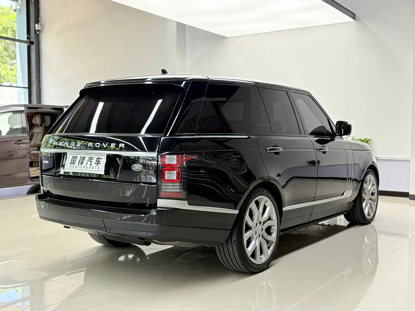 Land Rover Range Rover 2016 3.0 SC V6 Vogue фото 4