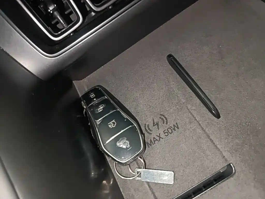 BYD Song L EV 2025 2025 Smart Driving Edition 662km Lidar Excellence