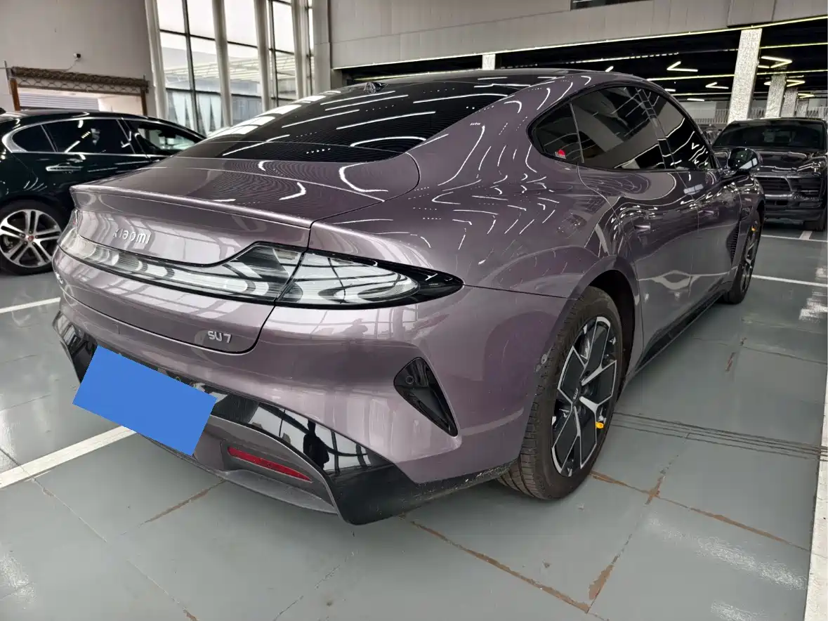XIAOMI CAR XIAOMI SU7