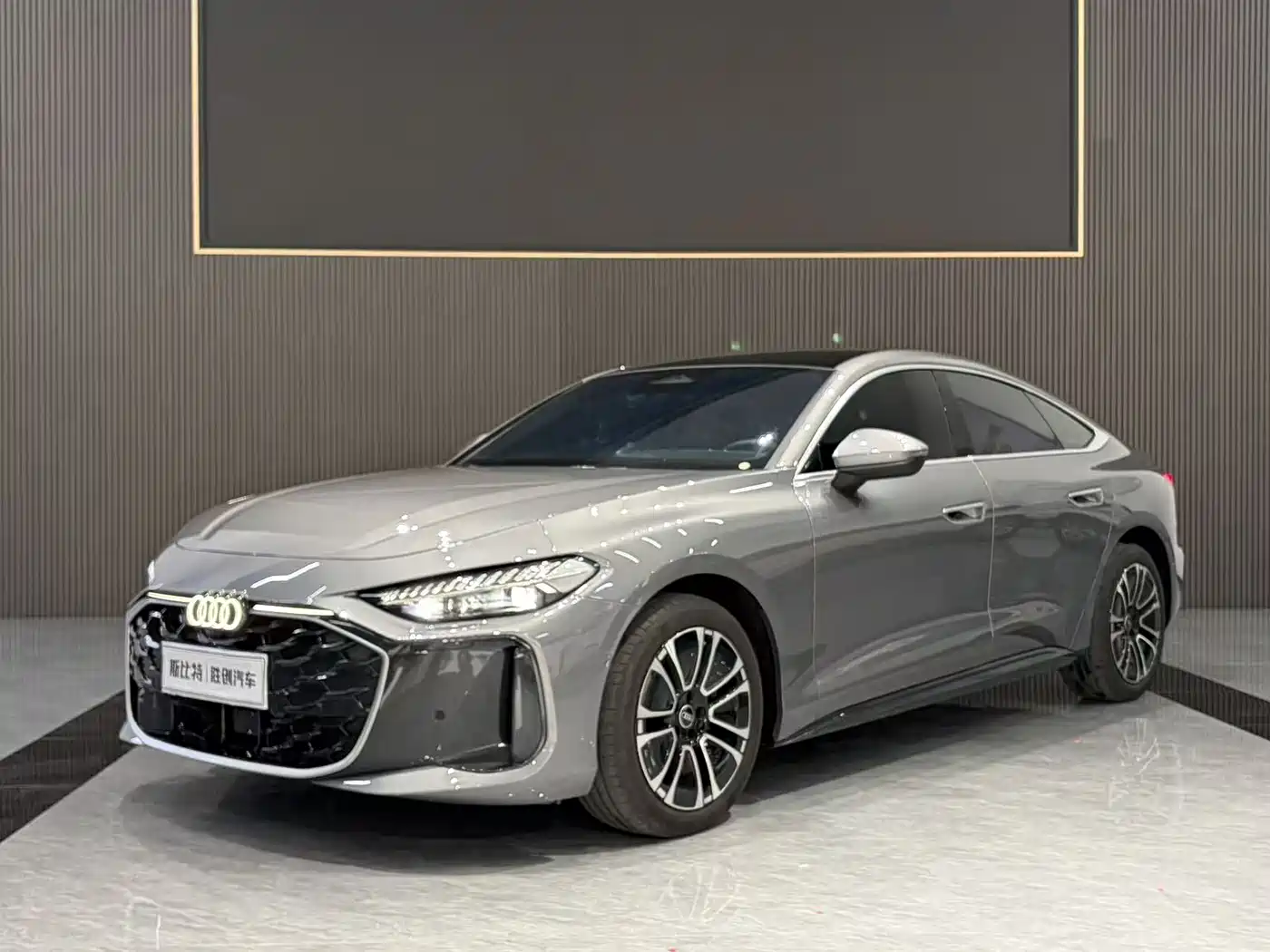Audi A5L Sportback 2025 Model 2.0T Luxury
