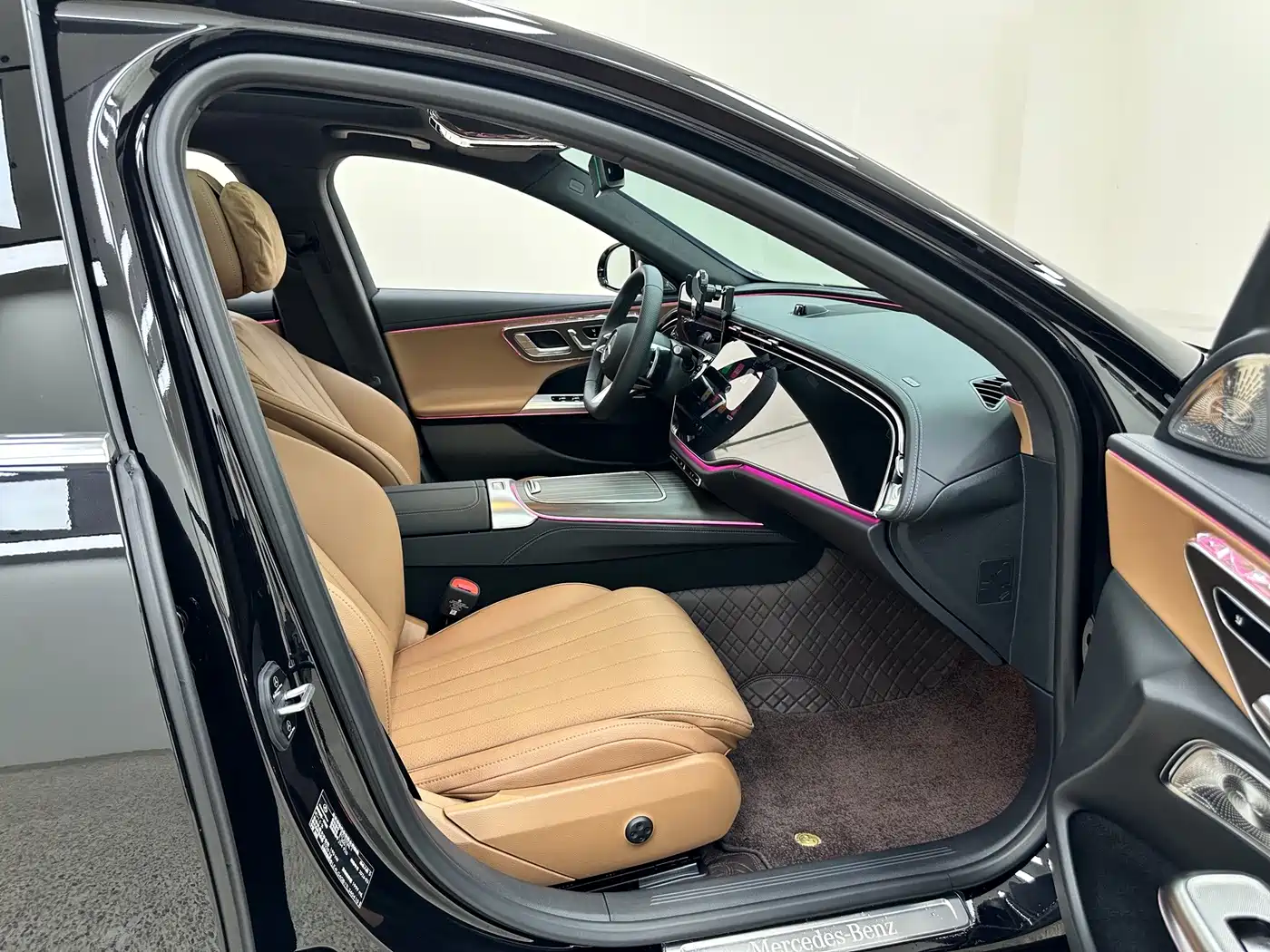 Mercedes-Benz E-Class 2026 2026 E 300 L Luxury