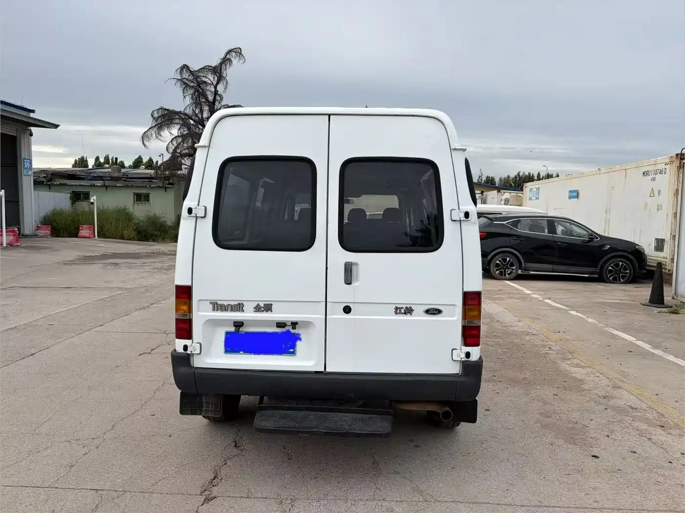 Ford Classic Transit 2015 2016 Model 2.8T Diesel Long Wheelbase 6-Seater Medium Roof Ice White Logistics Vehicle JX493ZLQ4