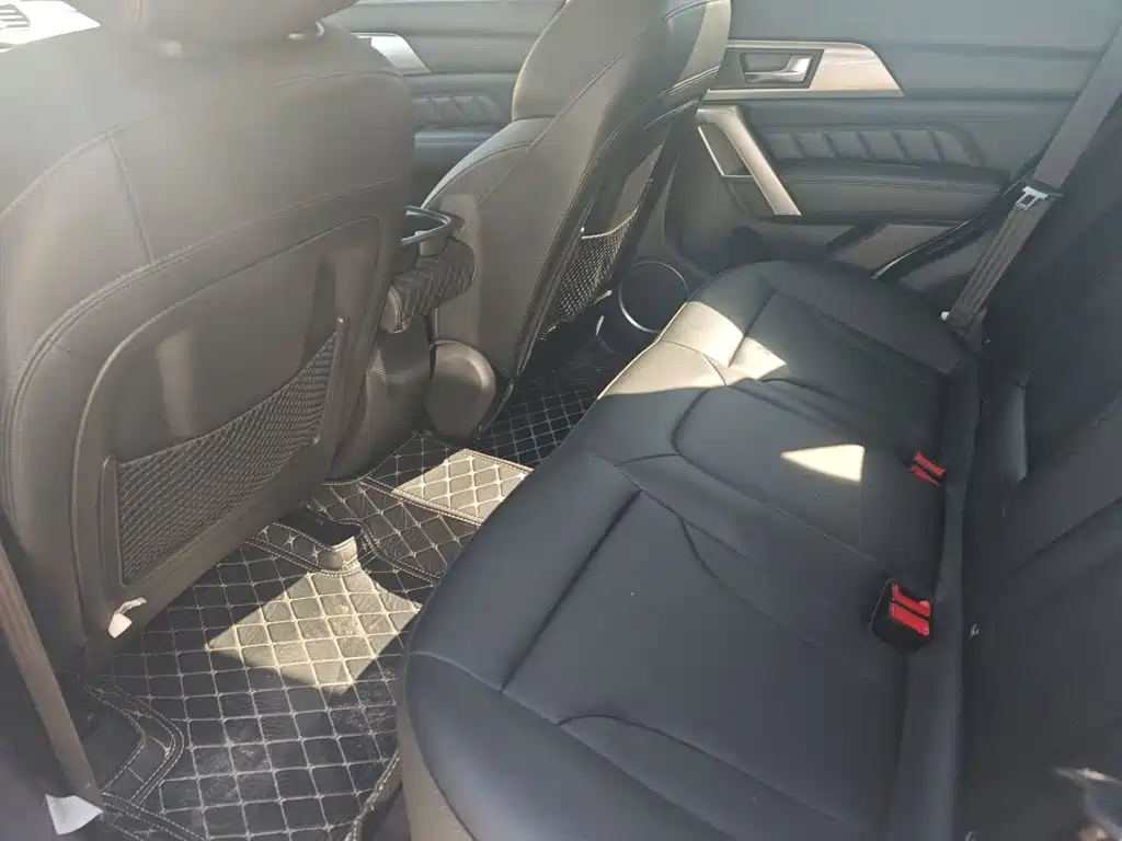 Фото 14 - Haval H2