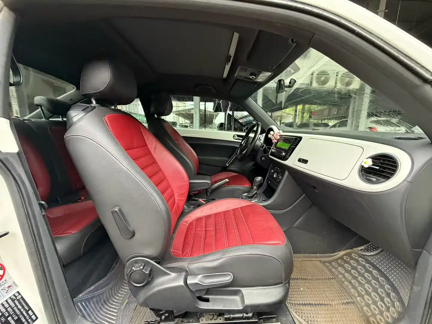 Фото 6 - Volkswagen Beetle