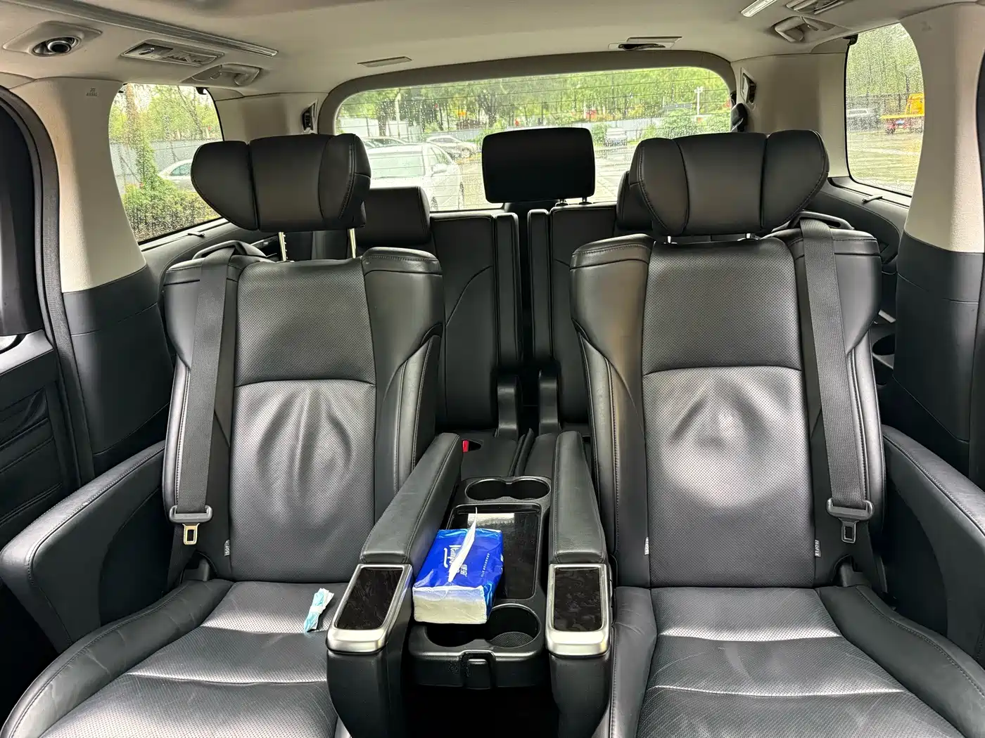 Toyota Vellfire 2022 2023 Crown Hybrid 2.5L HV Luxury