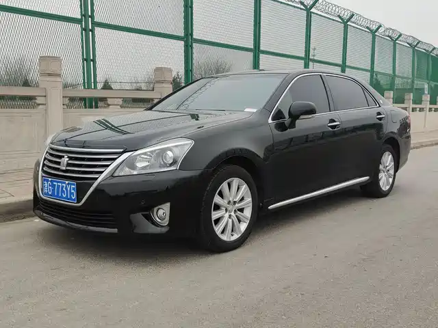  Toyota Crown 2012 2.5L Royal Saloon