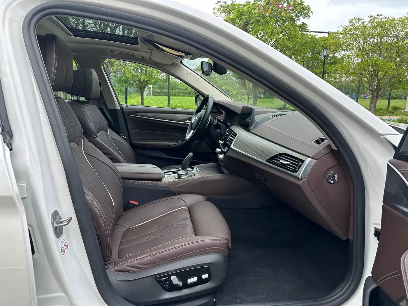 BMW 5 Series 2020 530Li Premium Luxury Package фото 12
