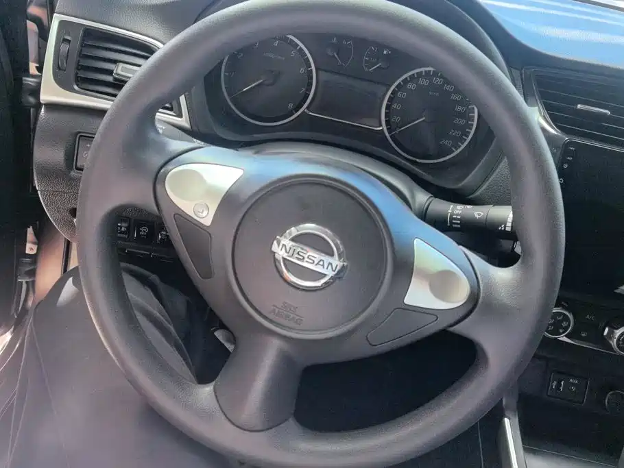Nissan SYLPHY, миниатюра 15
