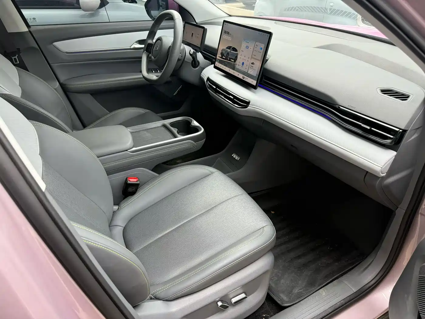 Besturn Yueyi 03 2025 2025 Model 565km Comfort Edition