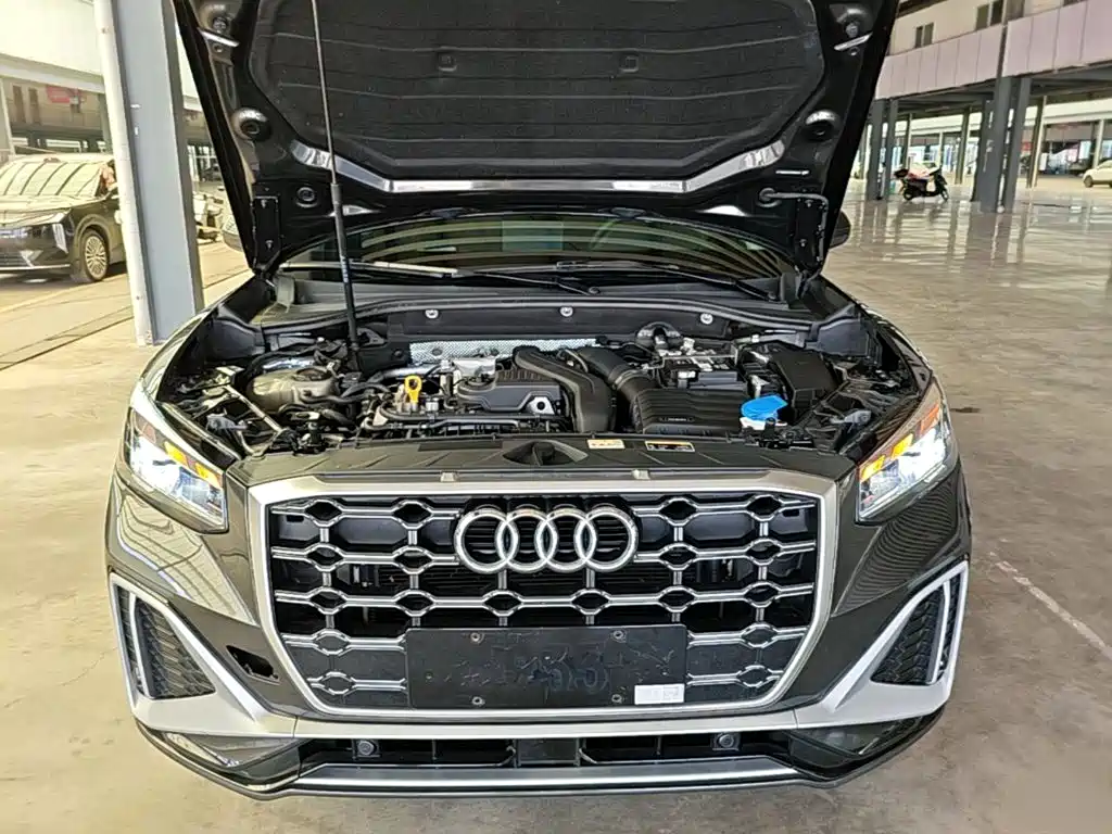 Audi Q2L 2024 2024 35TFSI Progressive Sport