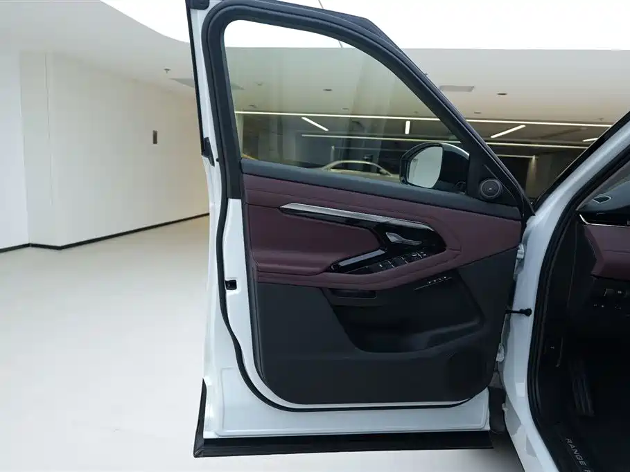 LAND ROVER RANGE ROVER AURORA NEW ENERGY