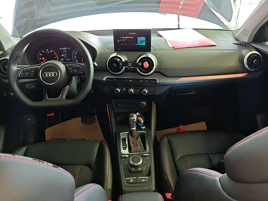 Audi Q2L 2024 2024 35TFSI Progressive Sport