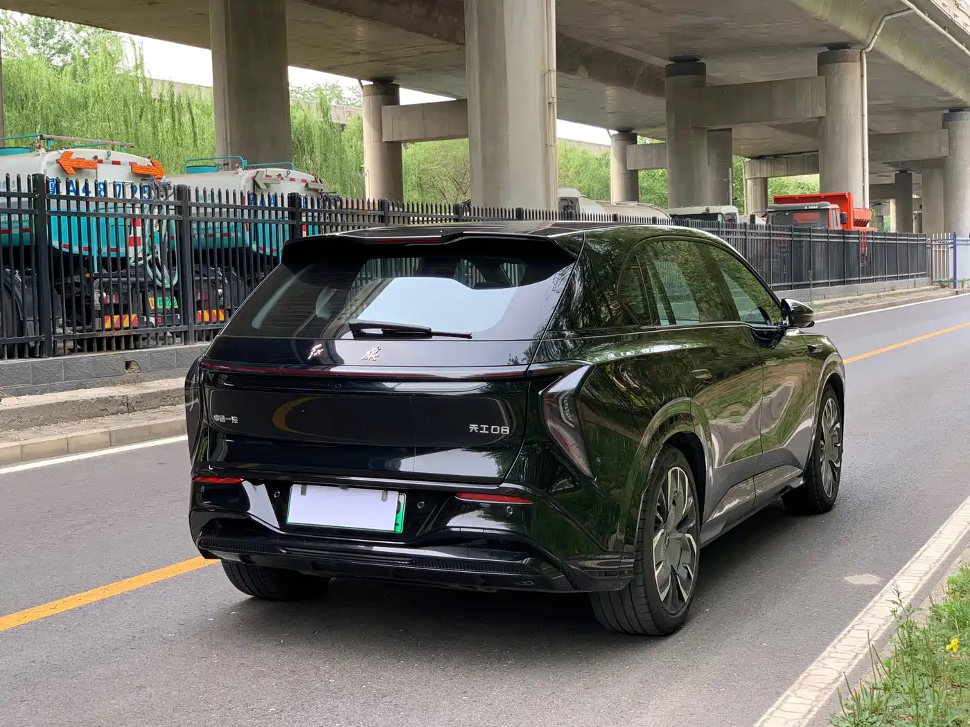 Hongqi Tian Gong 08 2025 680 AWD Smart Selection Edition фото 6